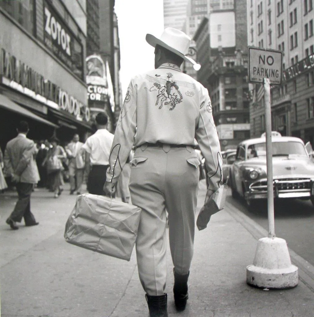 ©Estate of Vivian Maier/Maloof Collection, Courtesy Howard Greenberg Gallery, New York