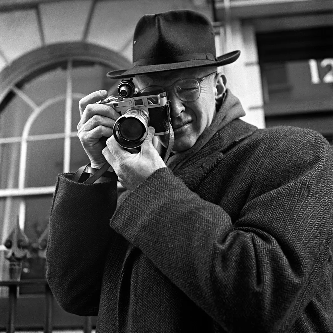 Henri Cartier-Bresson, 1957 © Jane Bown Estate. Henri Cartier-Bresson is considered a master of candid-style photography and his work has frequently been compared to Jane Bown’s. He pioneered the concept of the ‘decisive moment’ - the split-second during which the photographer instinctively realises that their photograph must be captured. This portrait was not captured as part of an official photoshoot. Instead, Jane encountered Cartier-Bresson on a London street and spontaneously shot two frames.