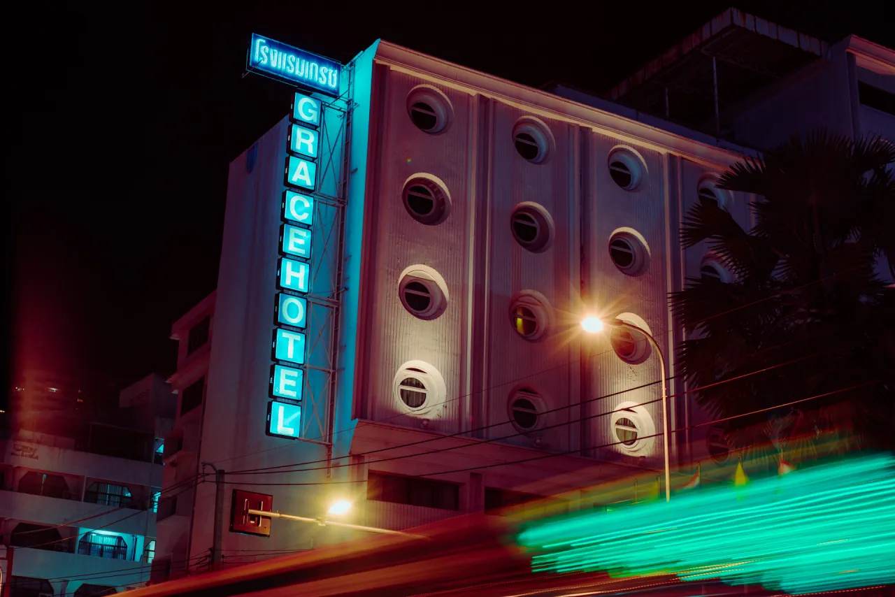 © Cody Ellingham