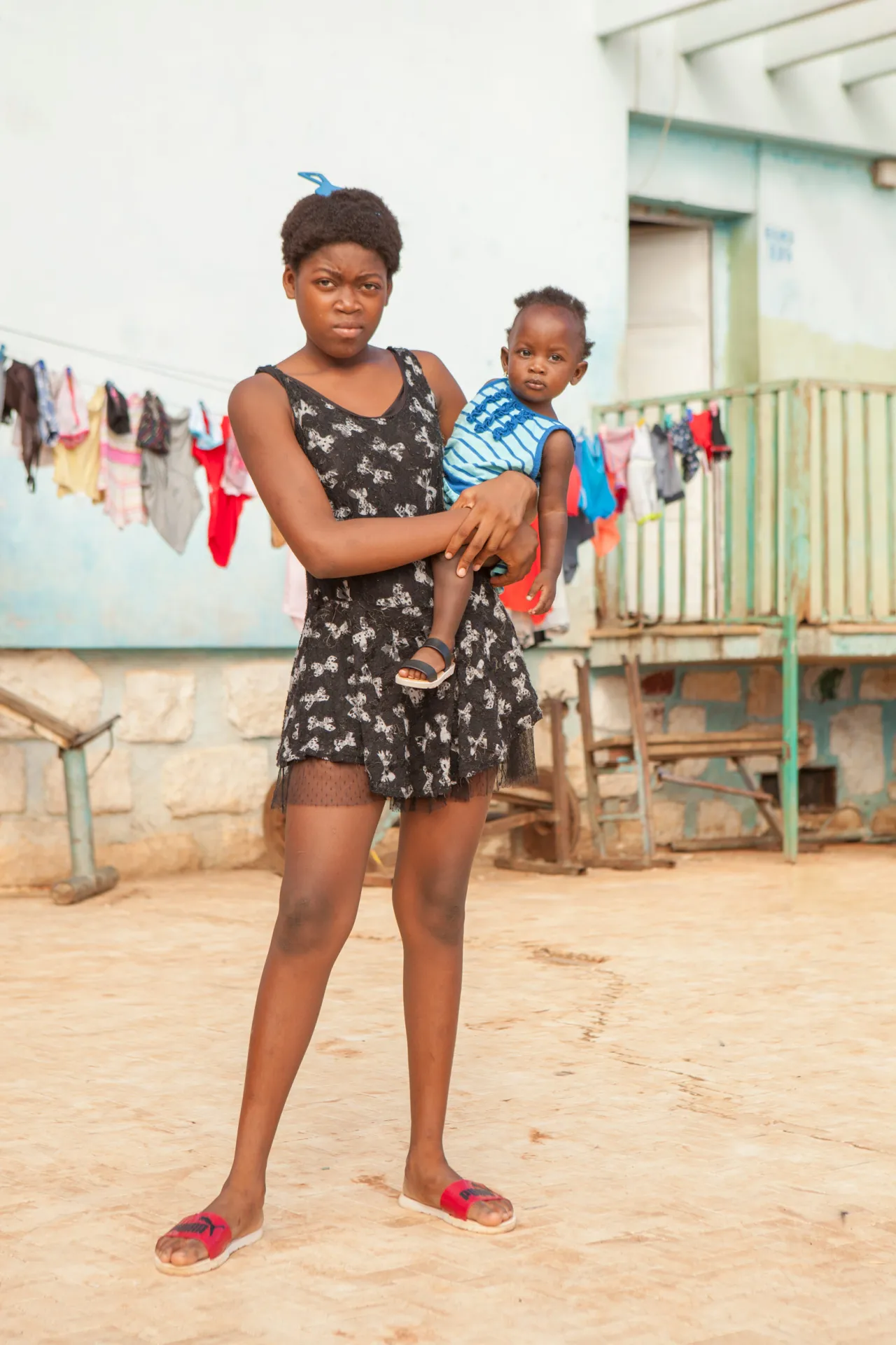 The manor of Agostinho Neto, father of independent Angola, is now transformed into a district for the poor