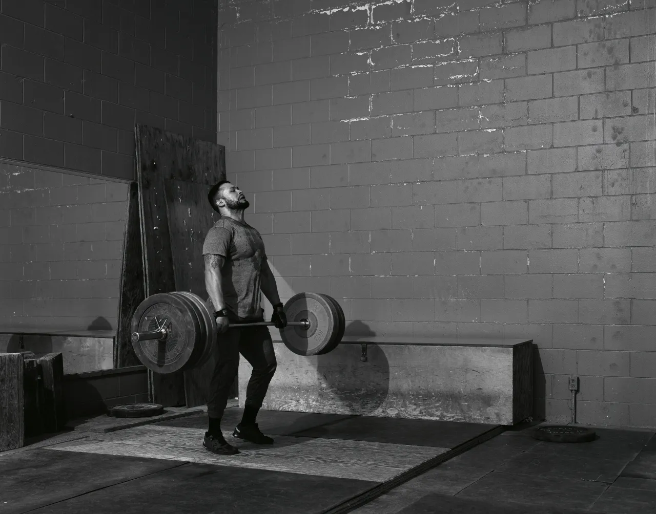 Jeff Wall Weightlifter 2015 © Jeff Wall