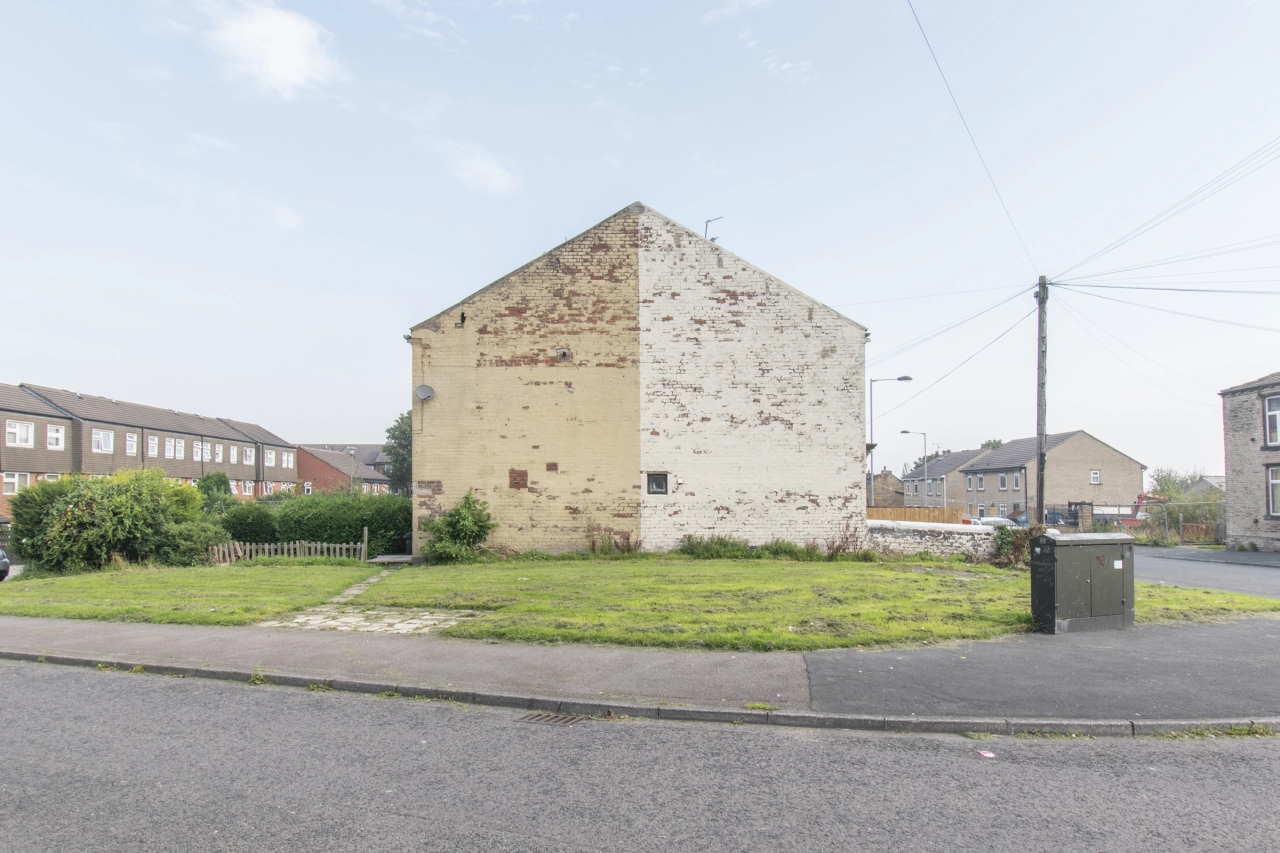 From the series, Urban Isolation © Stuart Allen