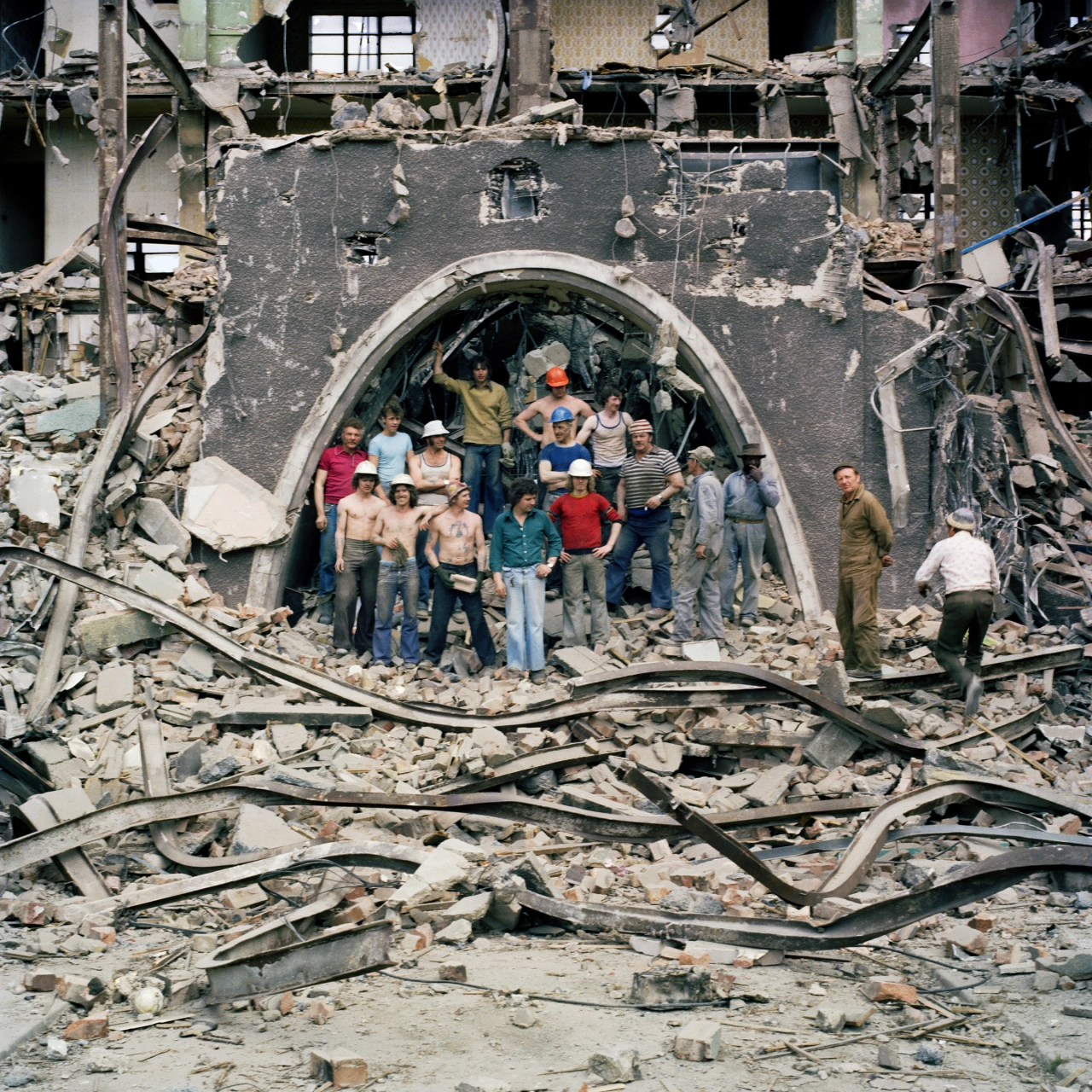 Epilogue – The Demise of the Quarry Hill Flats © Peter Mitchell. Published by RRB Books