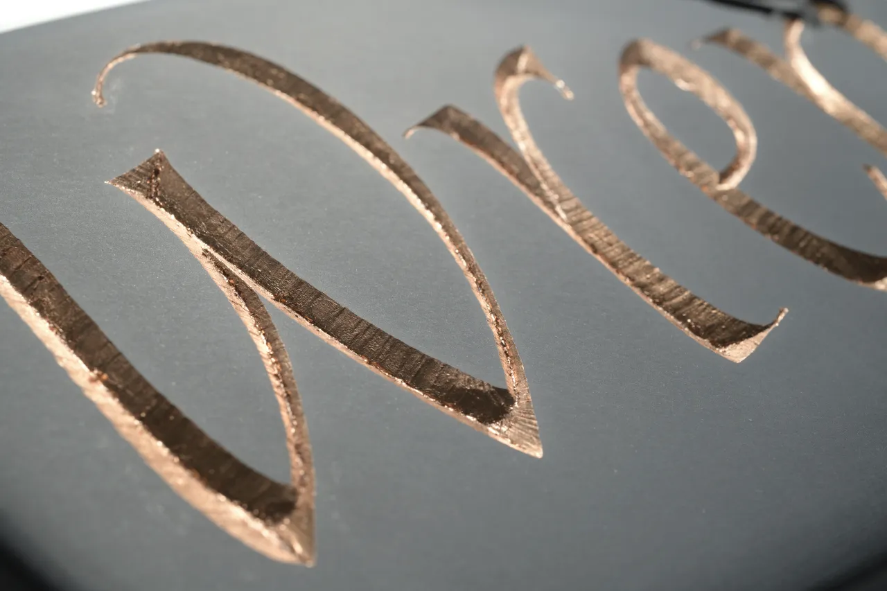 Wren, by Robyn Golden-Hann, detail