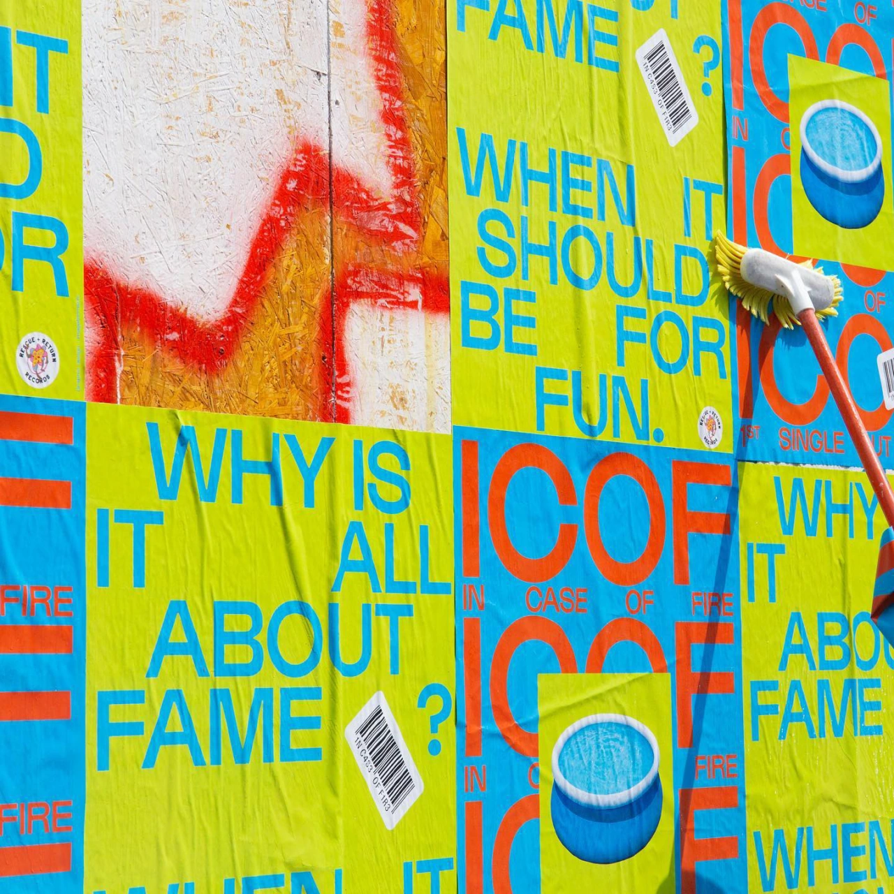 Work for ICOF by [Image Format](http://www.imageformat.fr/). Featuring Gustavo by Lift Type