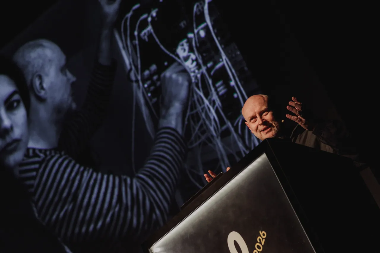 Jonathan Barnbrook