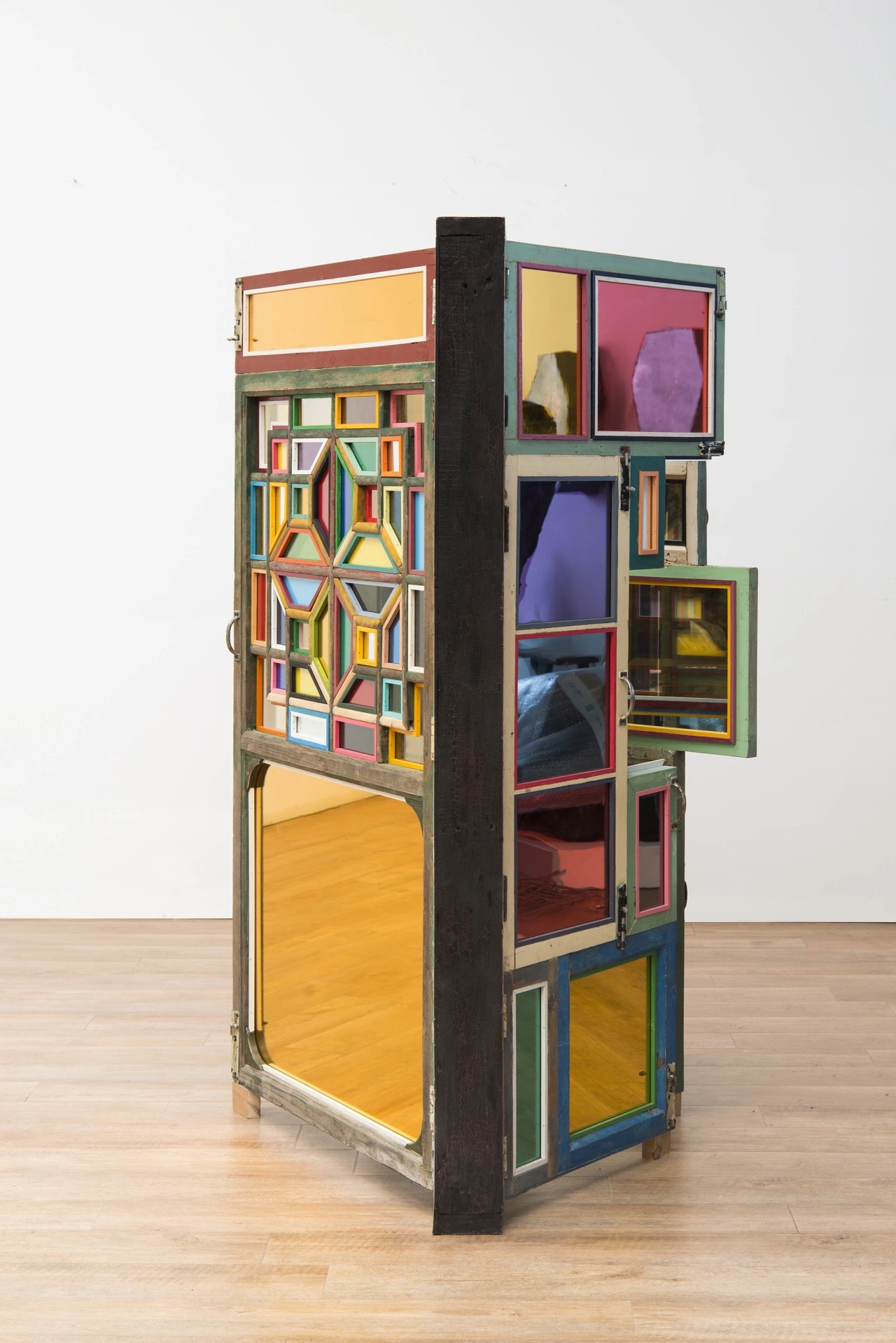Song Dong: Window Door No. 32019 © Song Dong, Courtesy of Pace Gallery