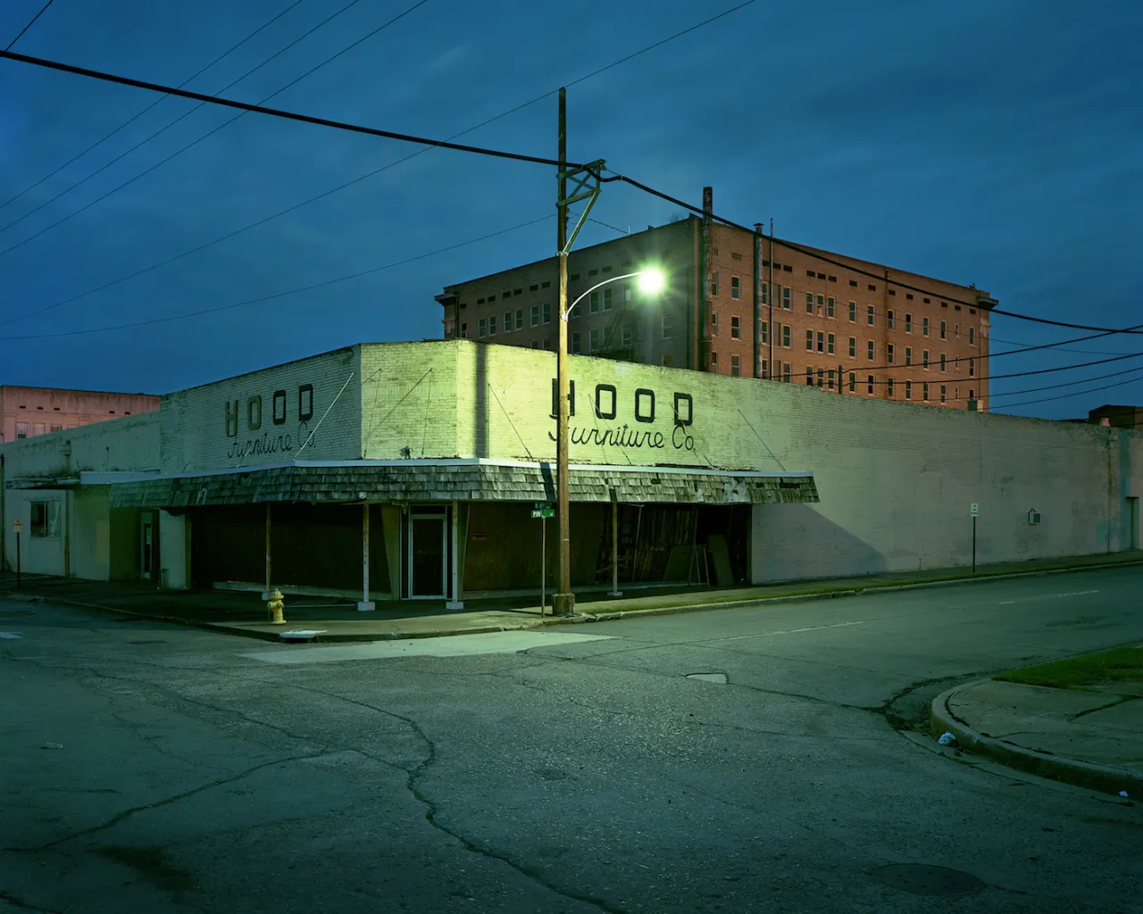 Hoodfurniture Pinebluff