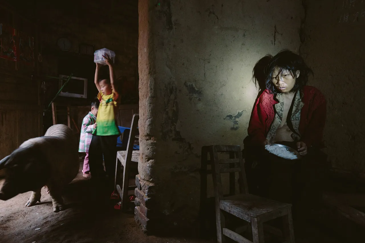 Yuyang Liu, At Home With Mental Illness