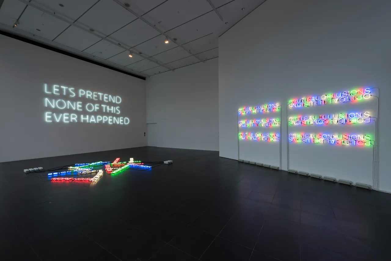 Tim Etchells | Image courtesy of Hugo Glendinning