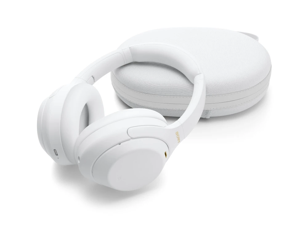 Sony WH-1000XM4. Image courtesy of Sony