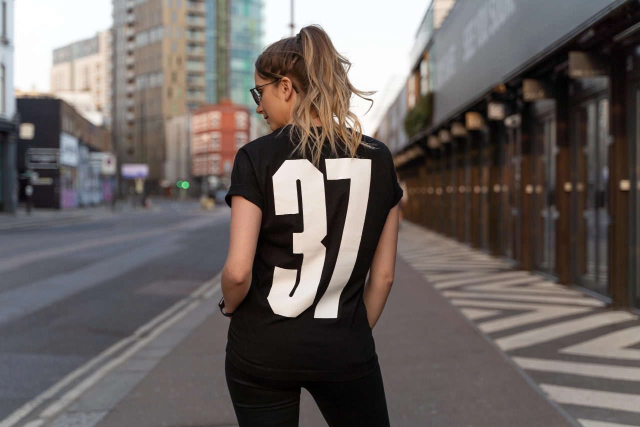 F37 T-shirt