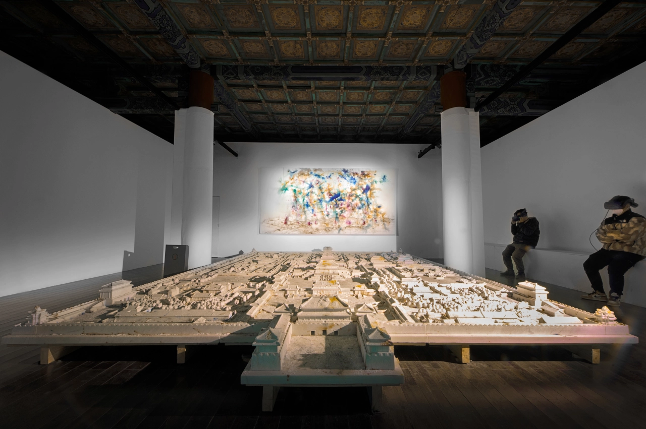 VR work Sleepwalking in the Forbidden City, installation view at exhibition Odyssey and Homecoming, 2020. Photo by Lin Yi, courtesy Cai Studio