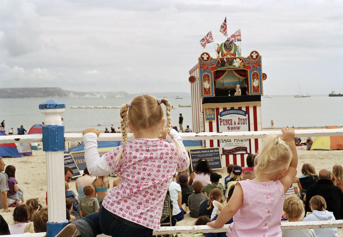 LON81704 GB. England. Weymouth. 2005 © Martin Parr - Magnum Photos