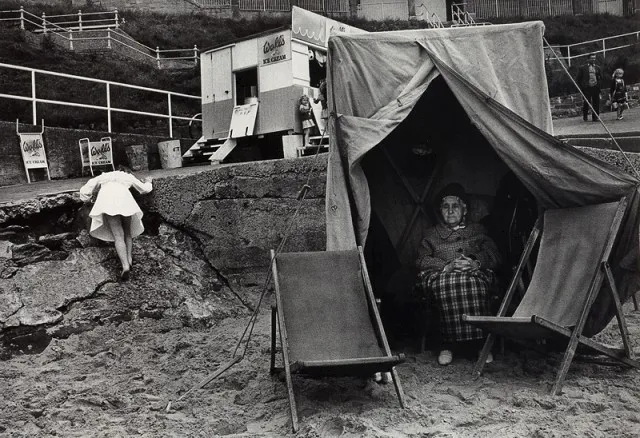 Marketa Luskacova N E Seaside 1978. Courtesy the artist estate
