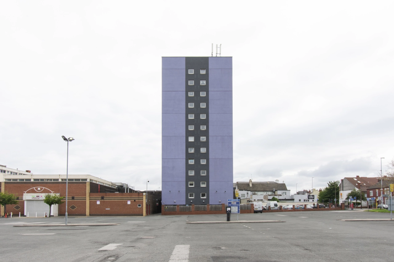 From the series, Urban Isolation © Stuart Allen