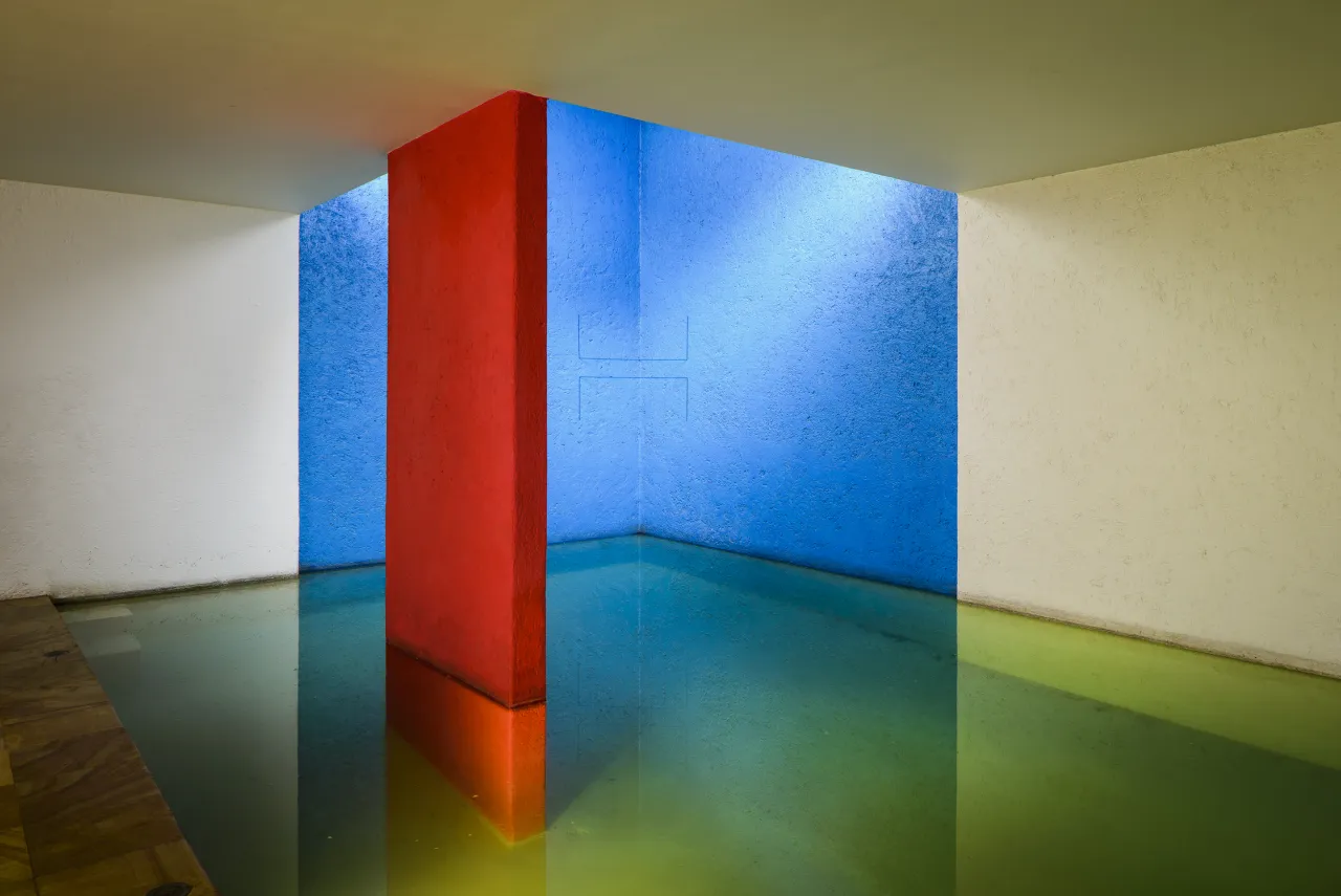 Untitled (Sculptural Study, Two-part Cornered Construction), ca. 1982/2007 JPG-Format (5.178 KB) 2500 x 1669 Pixel © 2018 Barragan Foundation, Switzerland/SOMAAP; Fred Sandback Archive