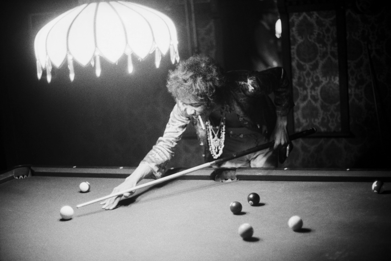 Ed Caraeff, Jimi Hendrix, Gelatin silver print, 40.6 x 50.8 cm, © Ed Caraeff I Iconic Images
