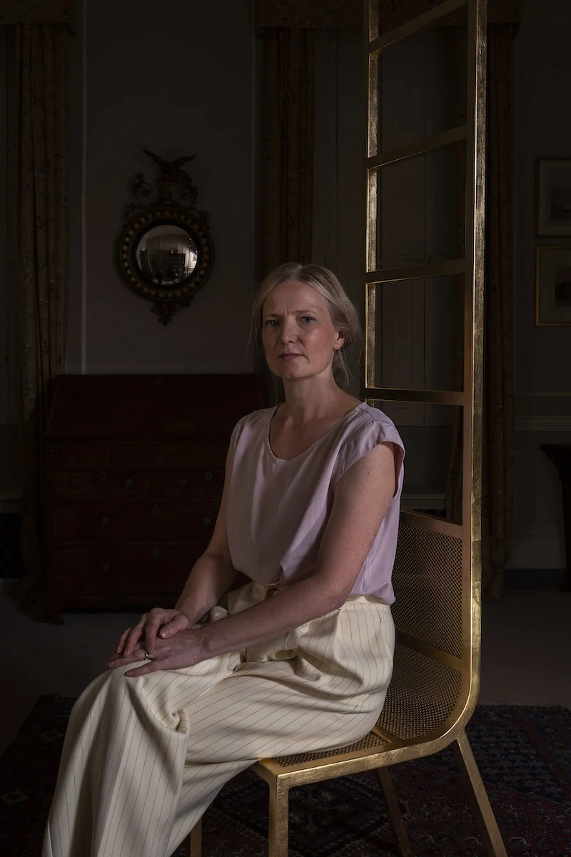 Gitta Gschwendtner on her chair. Photo credits: Oskar Proctor