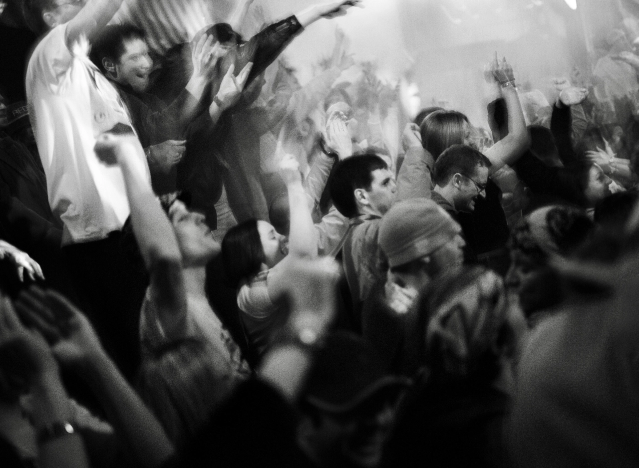 Hacienda, on set 24 Hour Party © Amelia TroubridgePeople