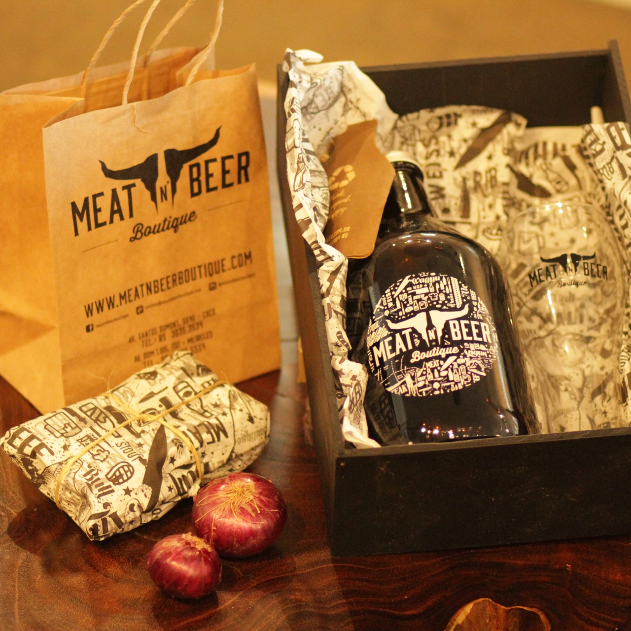 Meat n Beer Brand Design by Mateus Matos Montenegro. Bronze A' Design Award Winner in the Graphics and Visual Communication Design Category, 2019-2020.