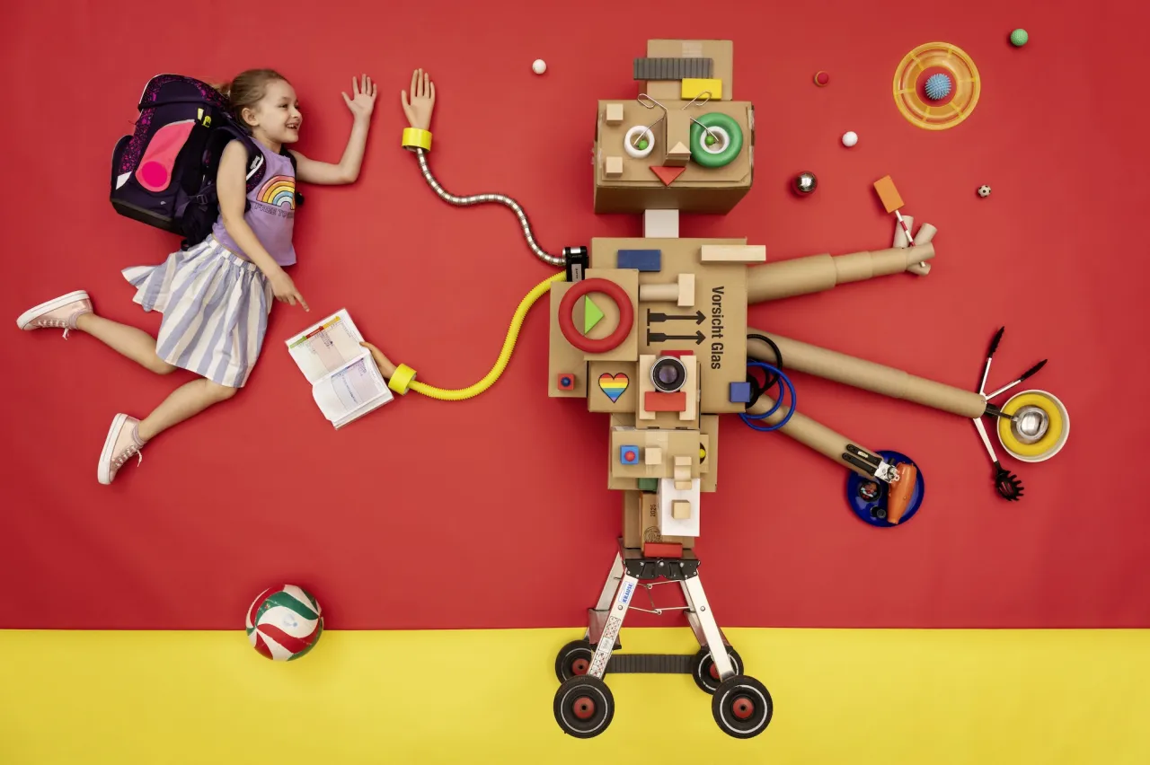 The Universal Help Robot