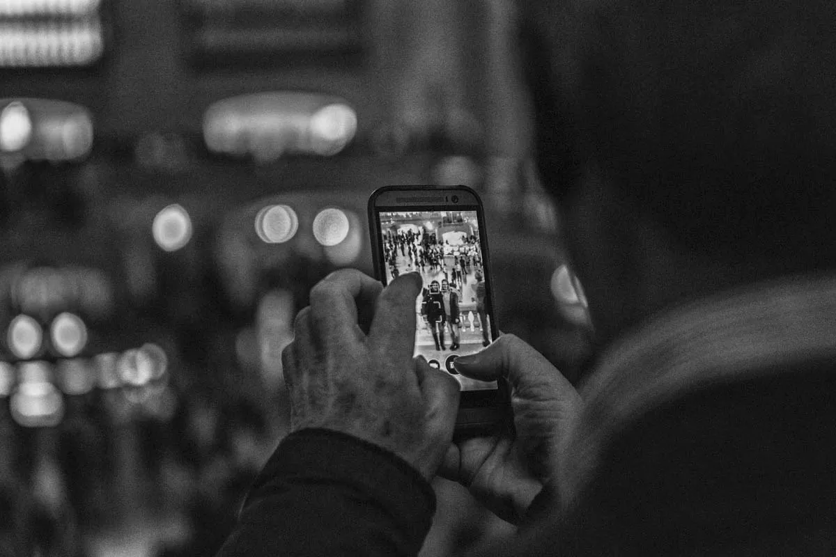 © David Katzenstein