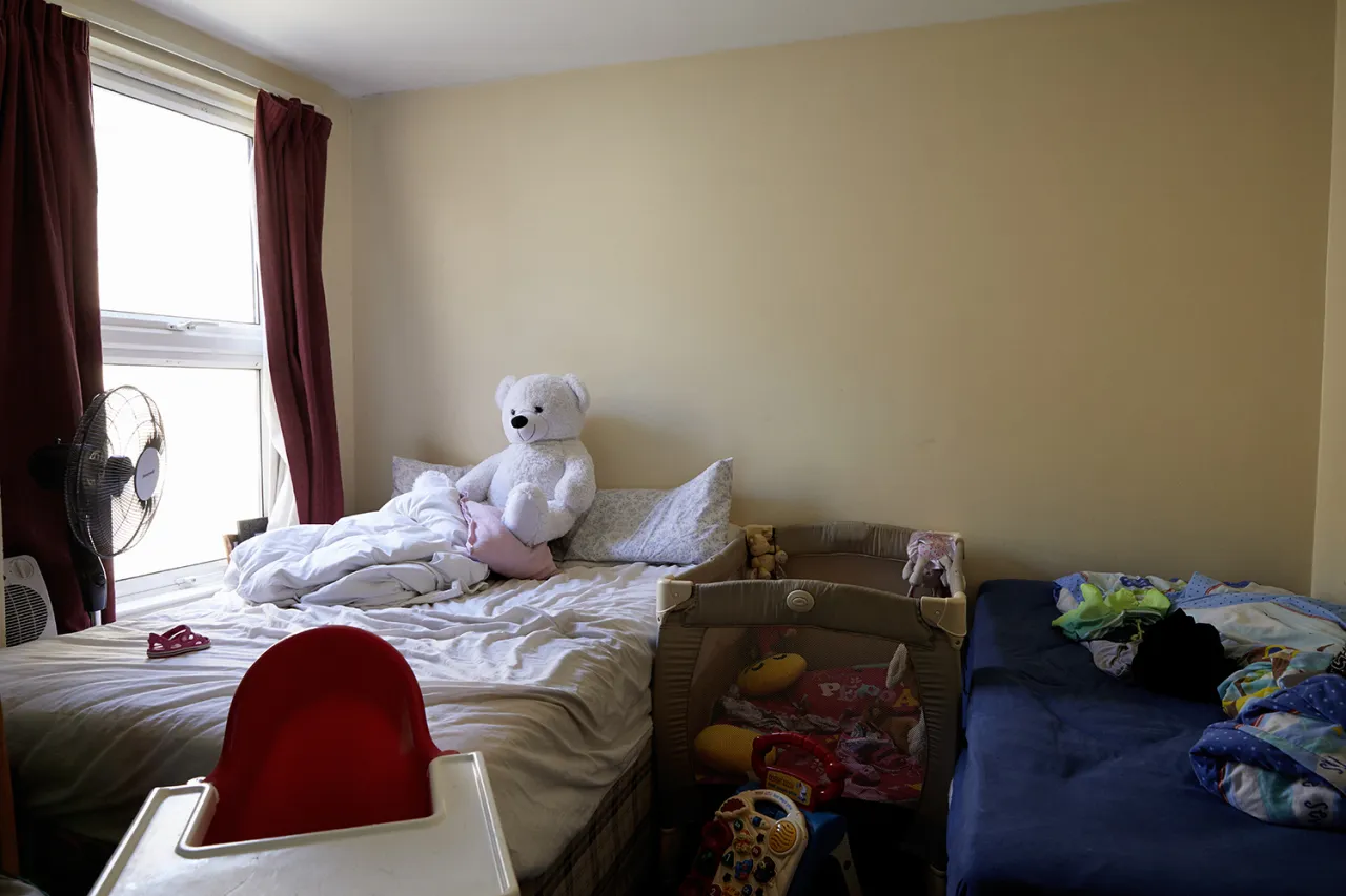 Katie Wilson, Bedrooms of London-Rory & Vanessa, 2018 © Katie Wilson