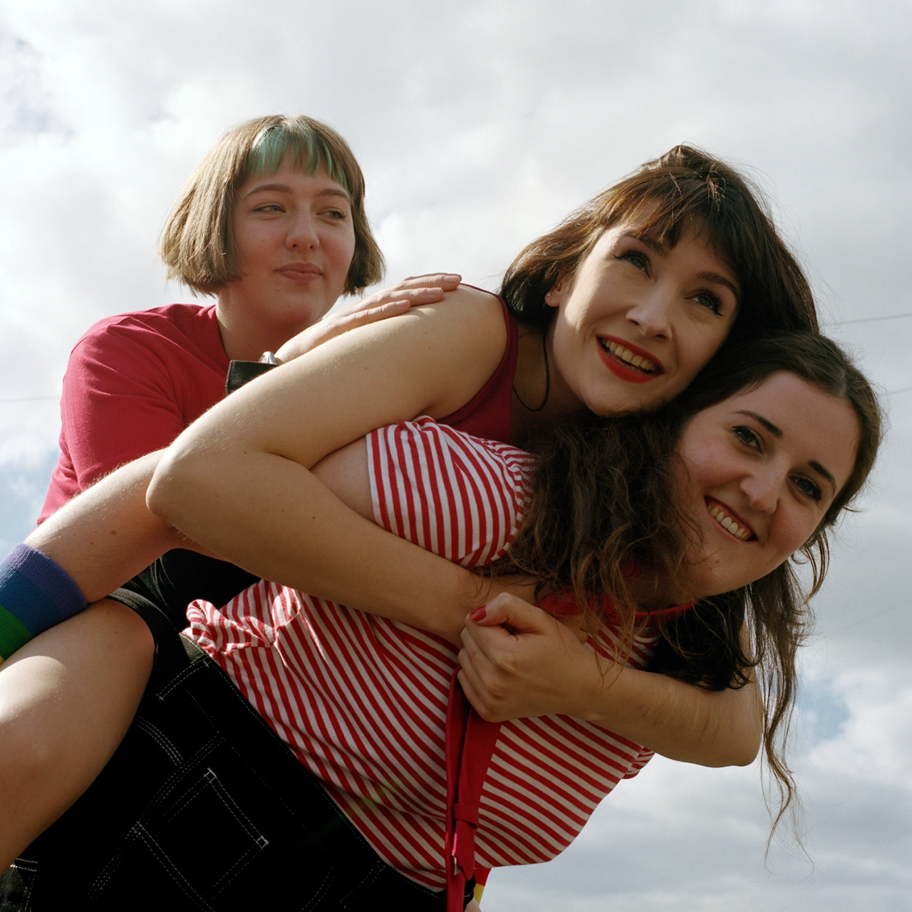 © Manchester Girls, Dean Davies and Vicky Olschak