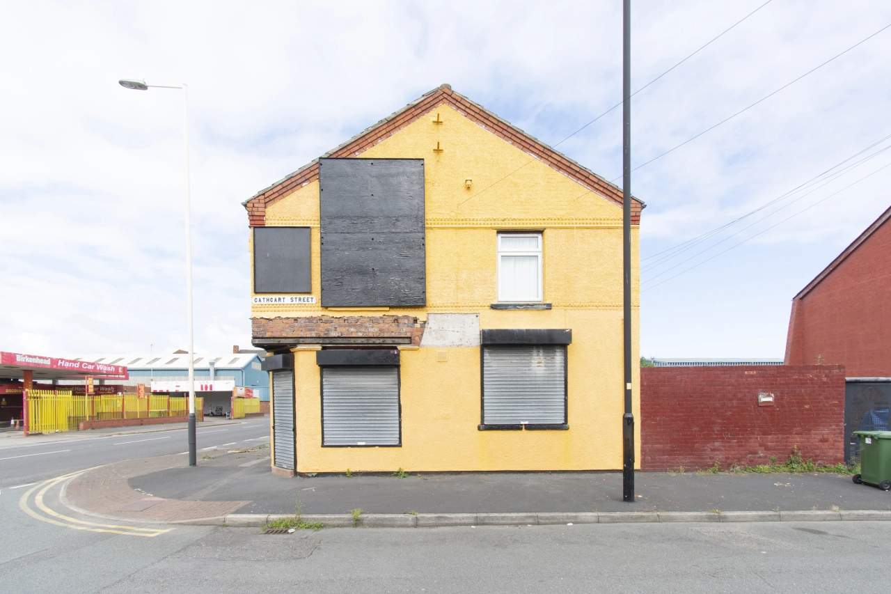 From the series, Urban Isolation © Stuart Allen