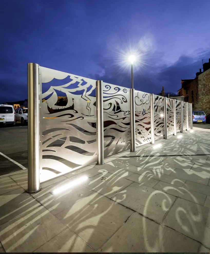 Screens by Nicola in Peel Market Place based on The Deer's Cry