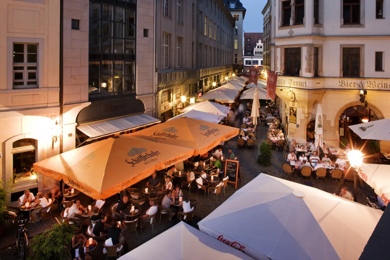 The Drallewatsch pub district in Barfußgässchen. Photo: Michael Bader