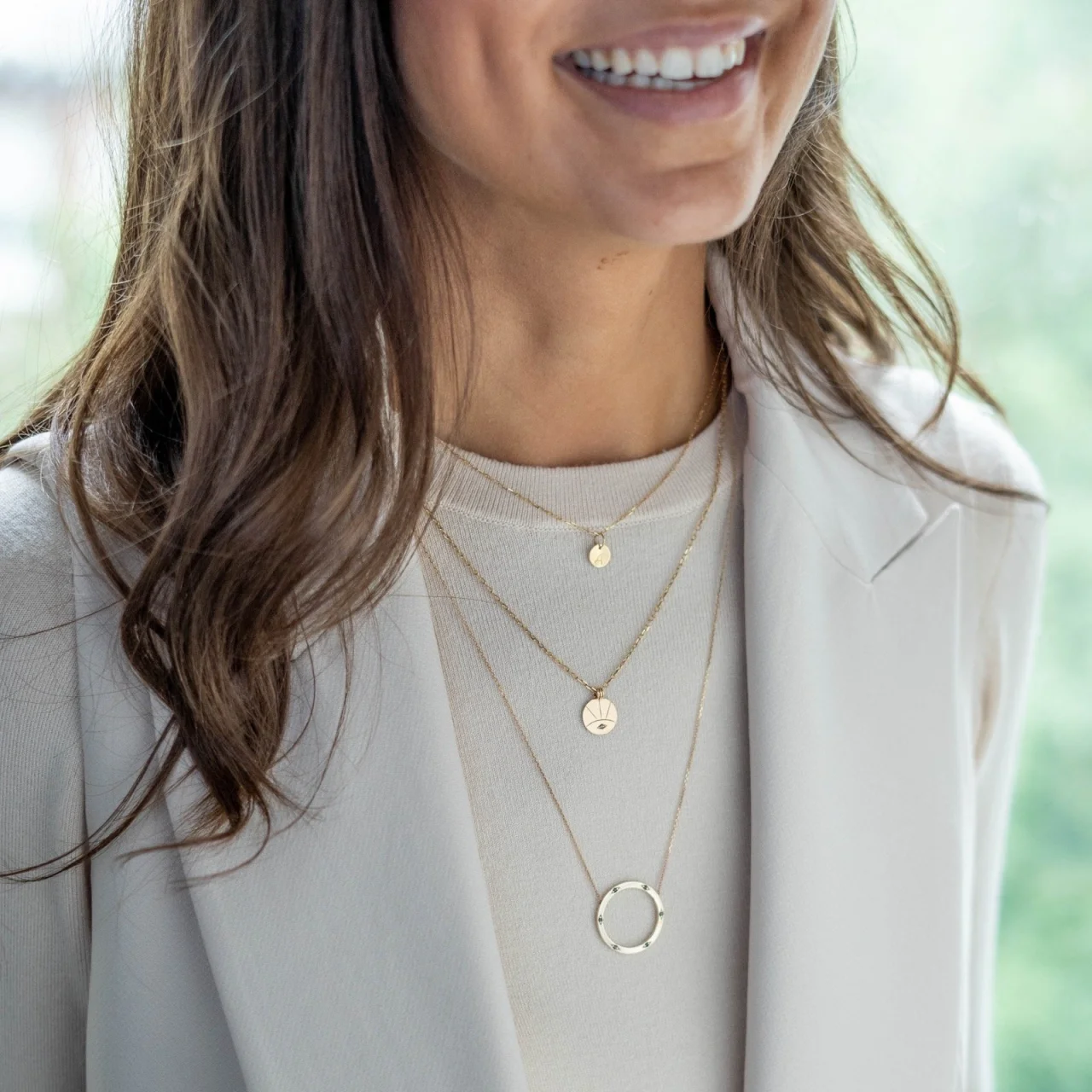 Third Eye necklace by [Adriana Chede](https://www.adrianachede.com/collections/necklace/products/the-eye-necklace-1). Priced at £335