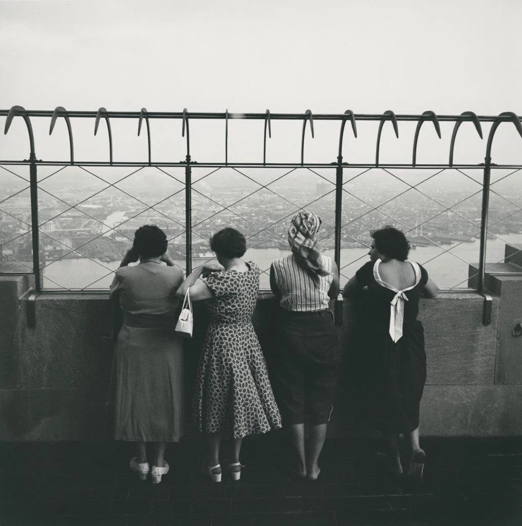 ©Estate of Vivian Maier/Maloof Collection, Courtesy Howard Greenberg Gallery, New York