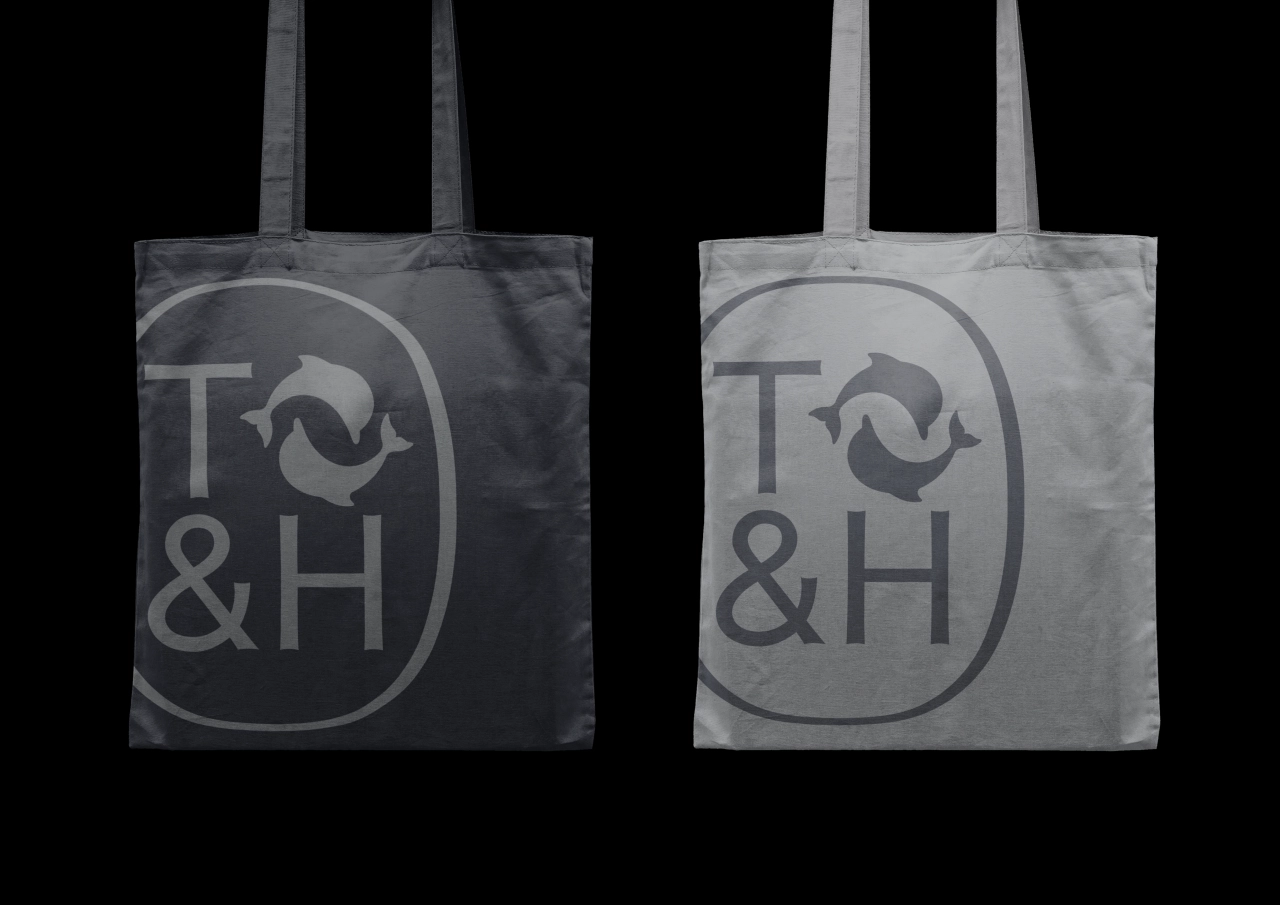 © Thames & Hudson Tote bags