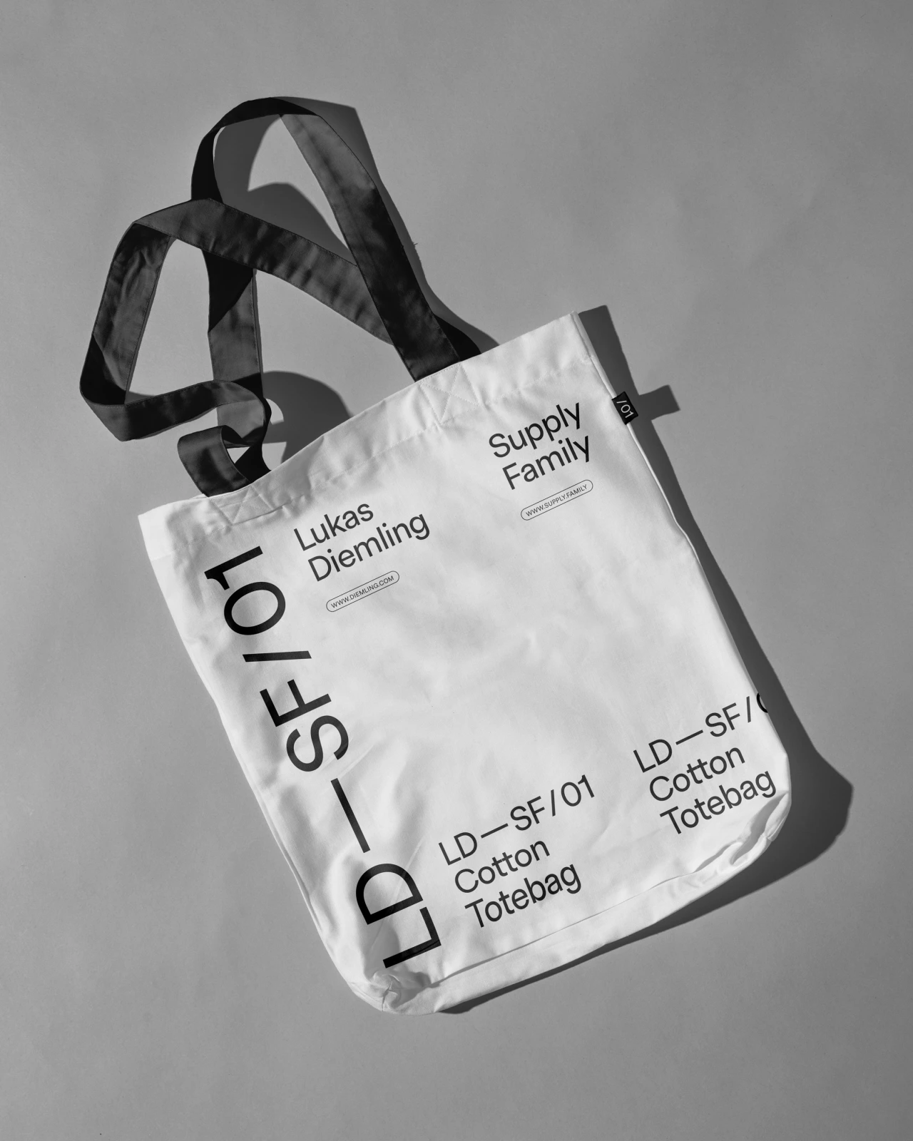 Tote Bag 01 Mockup, created by Lukas Diemling