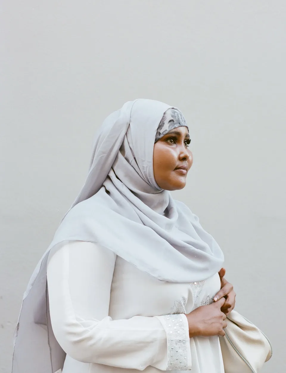 Muna, London © Anna Brooks. "Muna is an entrepreneur and mum of two from Somalia. With support from The Entrepreneurial Refugee Network, she is preparing to launch her new business, a cleaning service that provides stable employment for disadvantaged women and refugees."