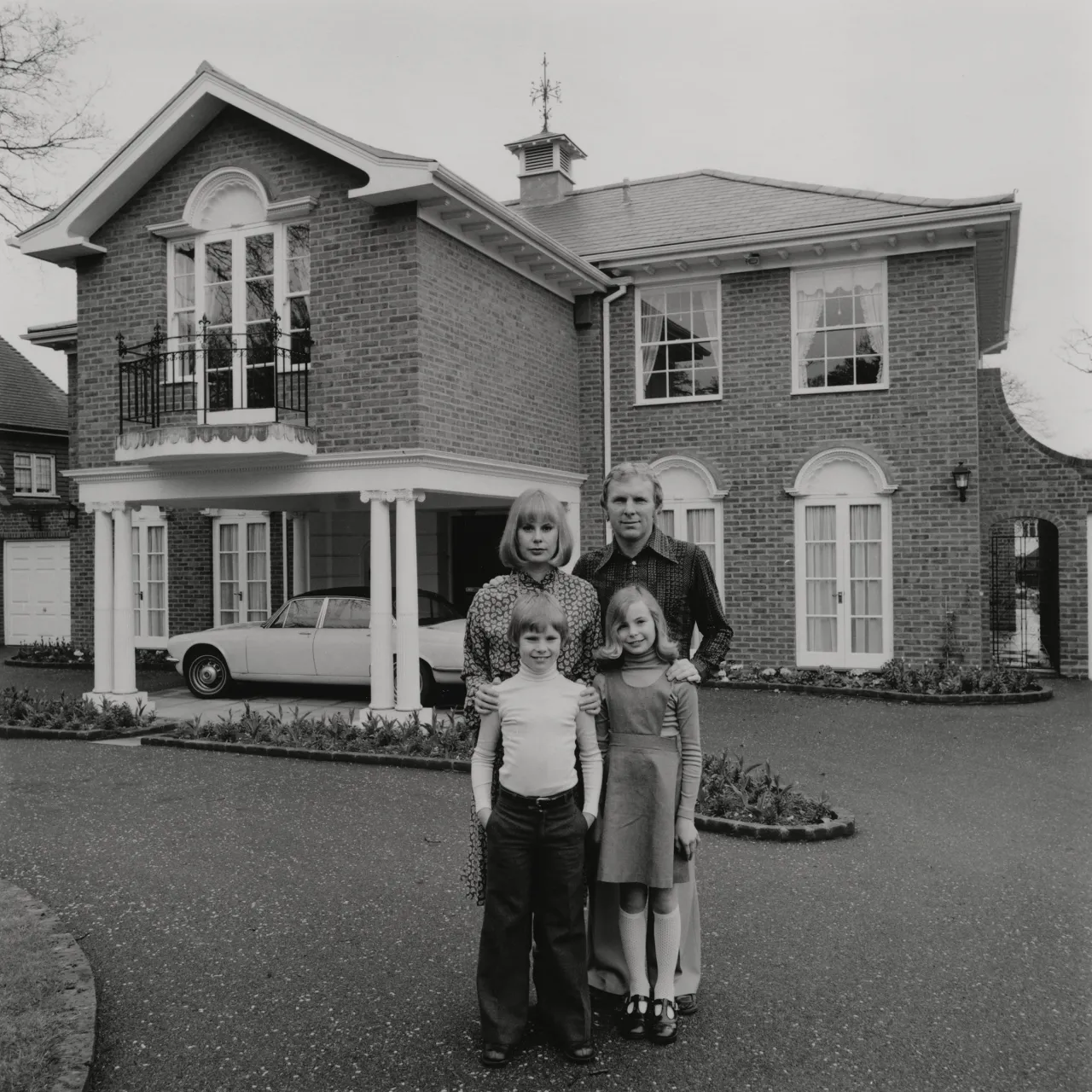 Christina ('Tina') Moore (née Dean); Dean Moore; Bobby Moore; Roberta Moore by Terry O'Neill, c. 1975 © Iconic Images/Terry O’Neill