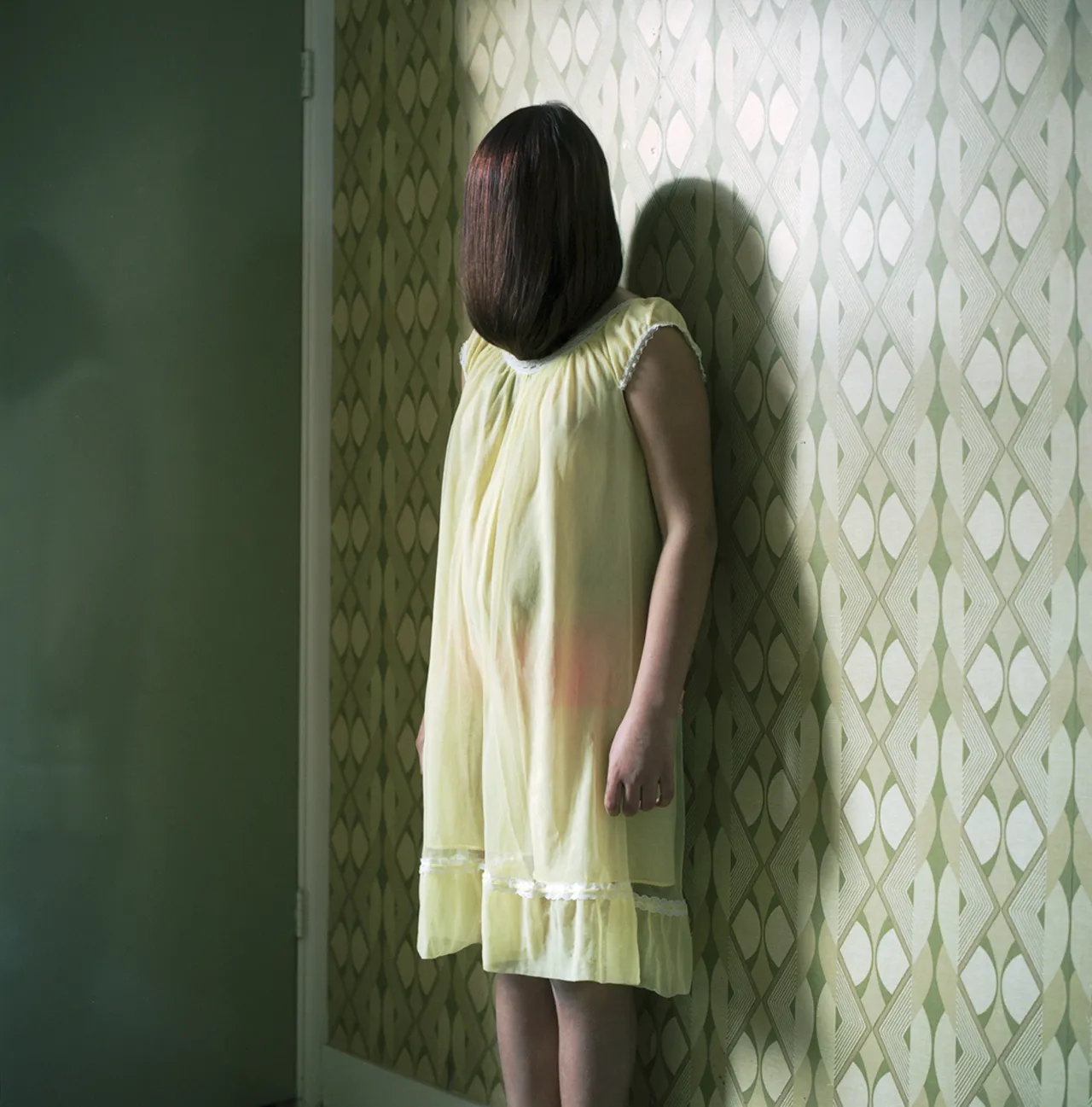 Untitled, 2014. © Hellen van Meene, Courtesy of the Artist and Yancey Richardson Gallery