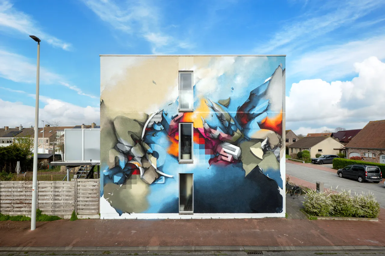 Artist: DOES. Photo: Jules Cesure
