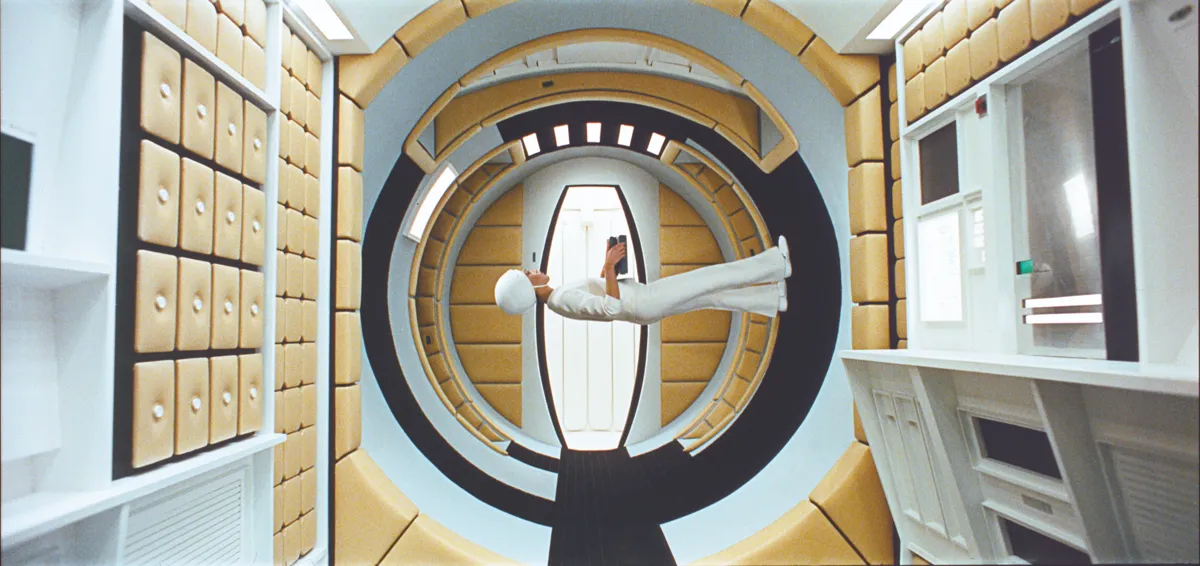 2001: A Space Odyssey, directed by Stanley Kubrick (1965–68;GB/United States). Screen photo. © Warner Bros. Entertainment Inc.