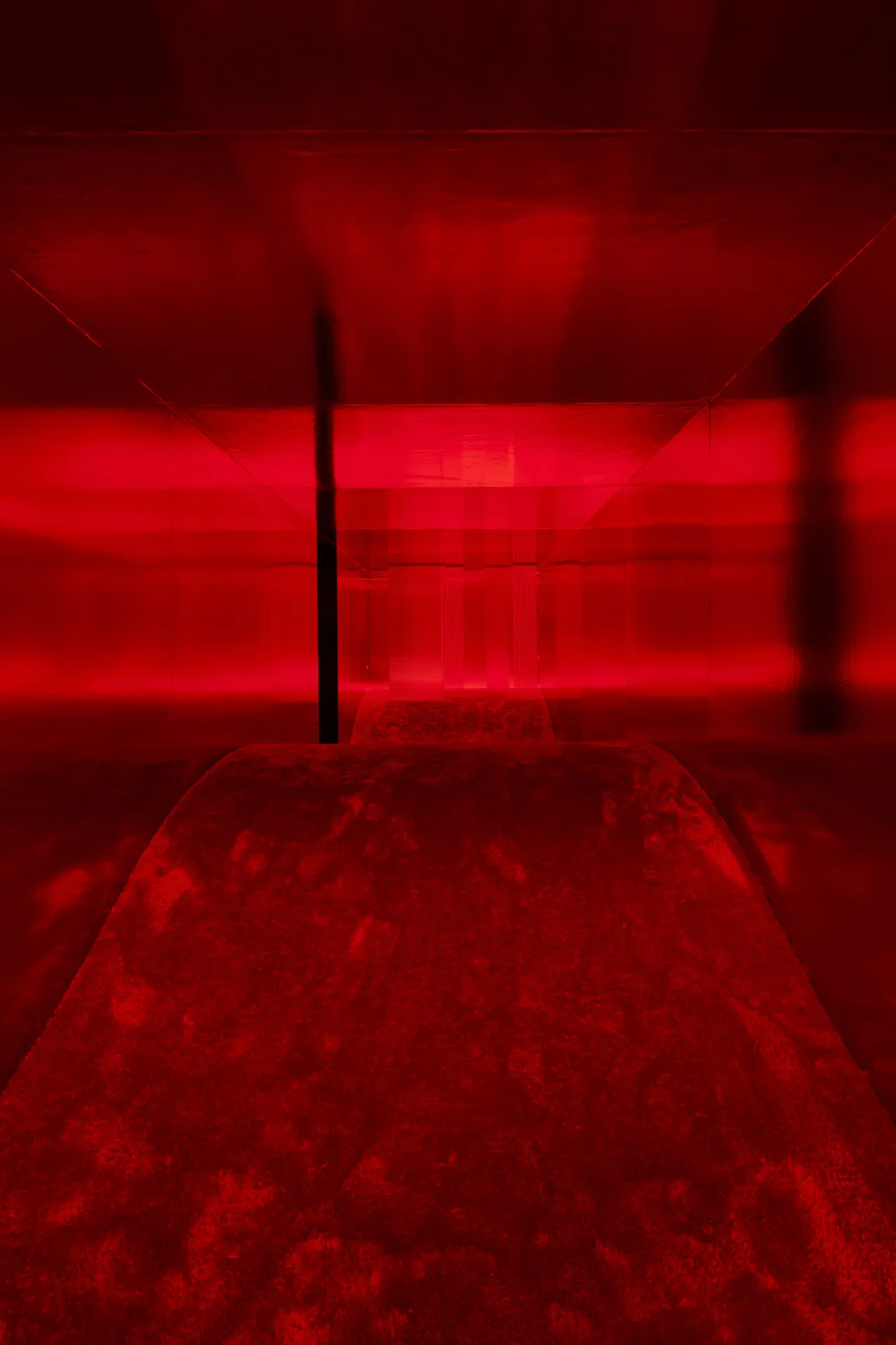 Lucio Fontana in collaboration with Nanda Vigo, Ambiente spaziale: “Utopie”, nella XIII Triennale di Milano, 1964/2017, installation view at Pirelli HangarBicocca, Milan, 2017. Courtesy Pirelli HangarBicocca, Milan. ©Fondazione Lucio Fontana Photo: Agostino Osio