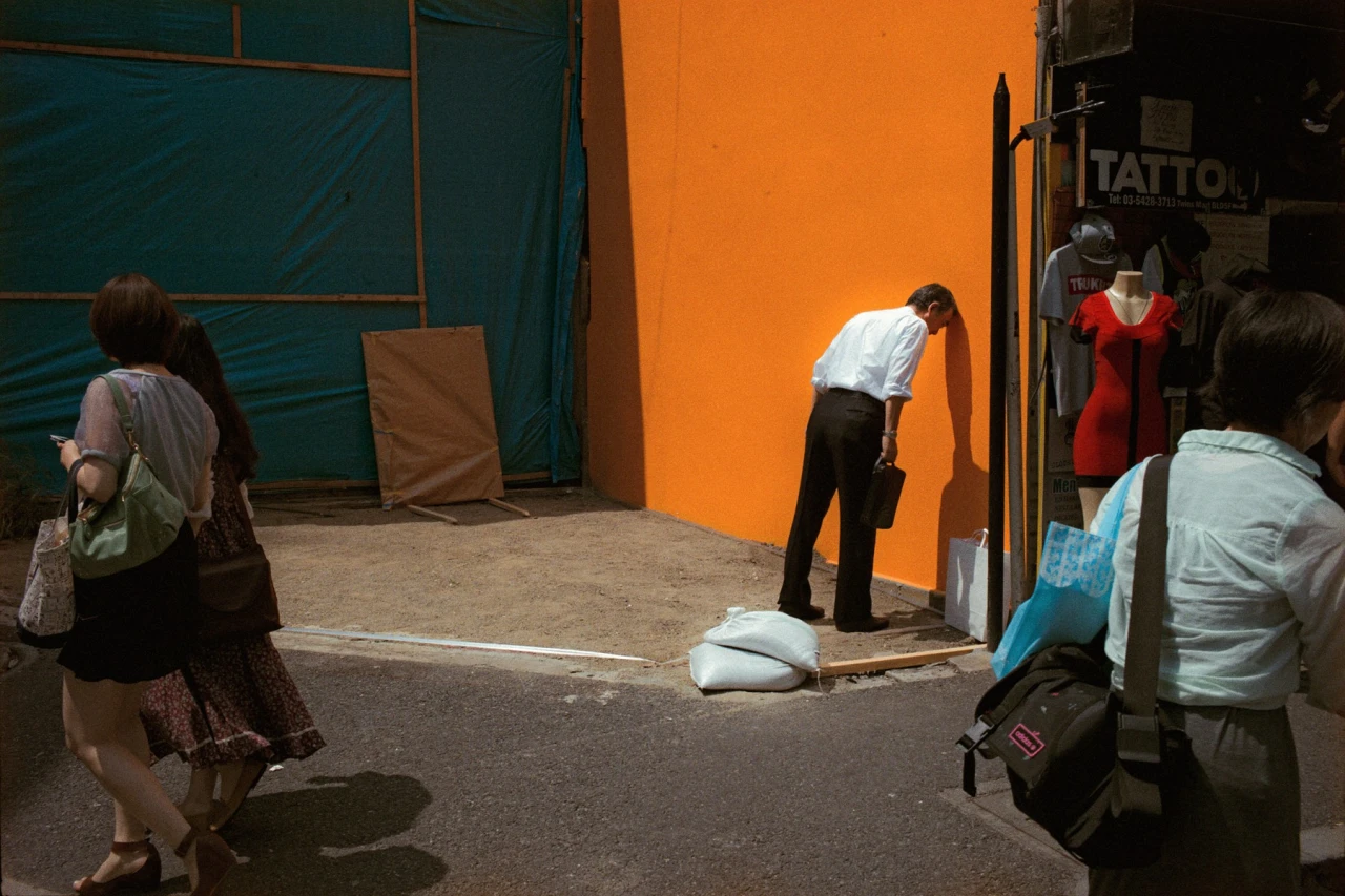 From the series and book, In Color In Japan © Shin Noguchi