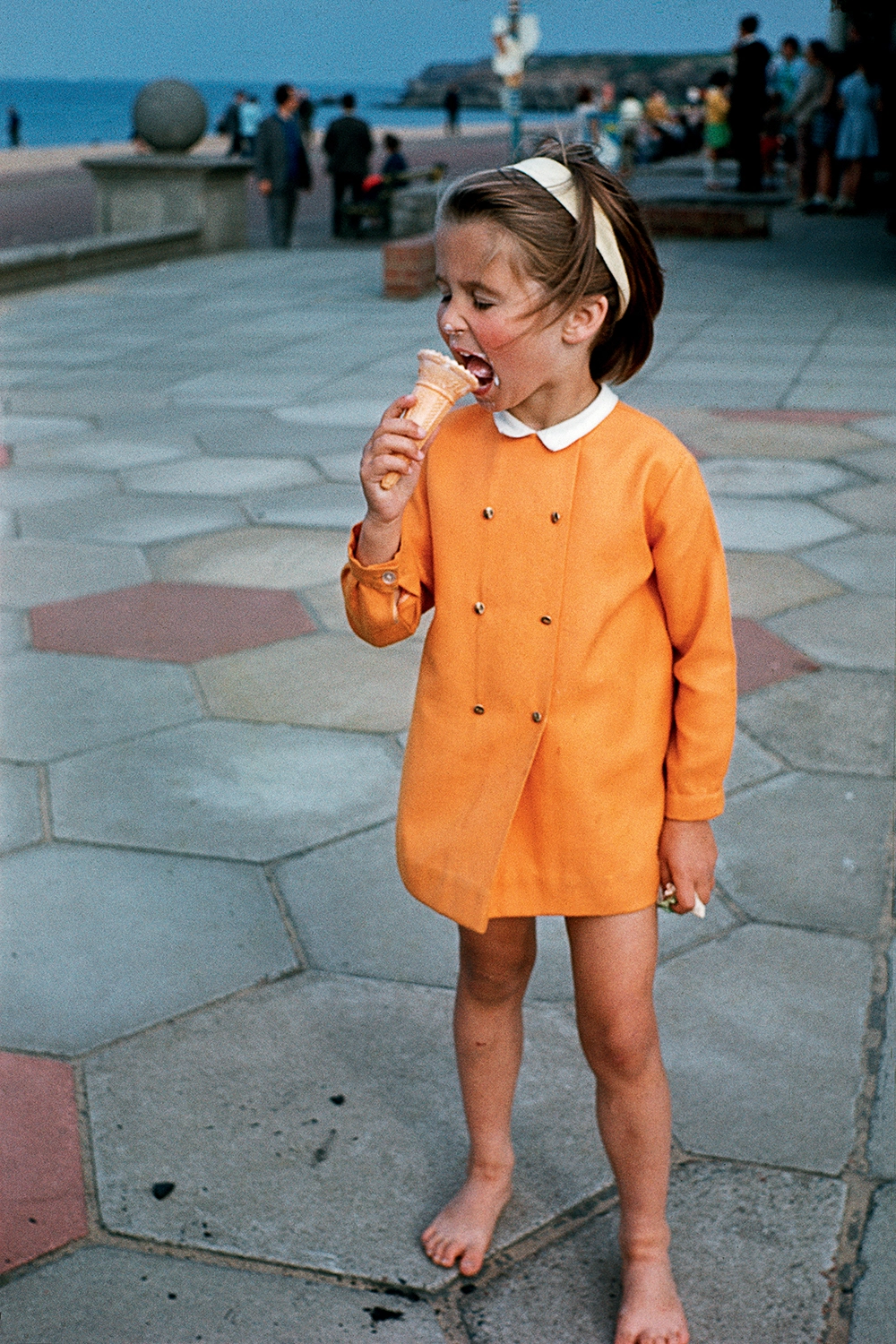 Deja View by Martin Parr and The Anonymous Project is published by Hoxton Mini Press