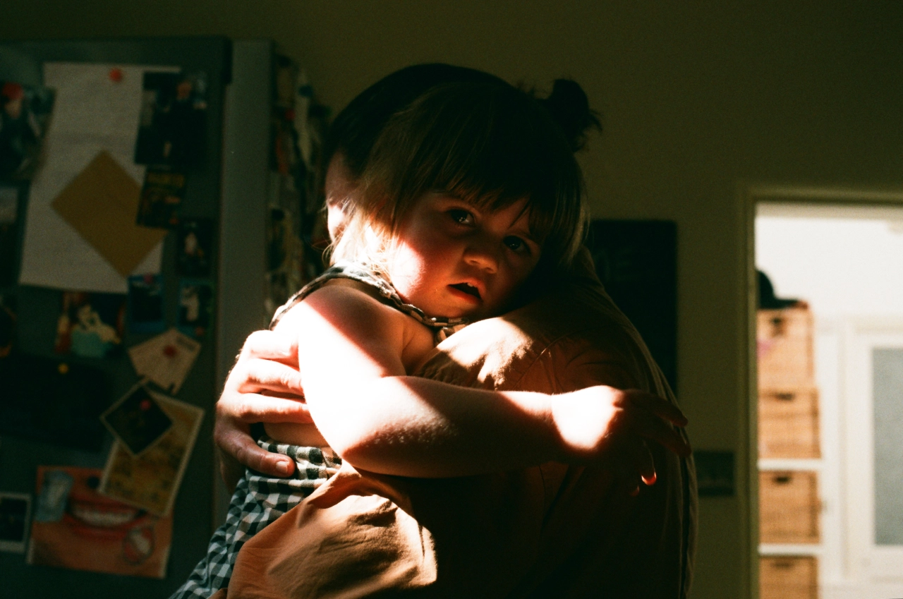John and Esme – From the series, Present Fathers © Sophie Harris-Taylor