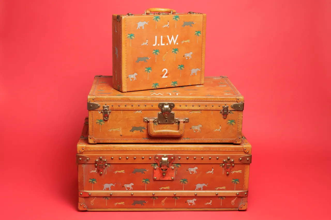 “François Voltaire” suitcases of the Whitman brothers. Marc Jacobs for Louis Vuitton. “wildlife” print designed by Eric Chase Anderson. THE DARJEELING LIMITED. Photo Roger Do Minh. © the Design Museum
