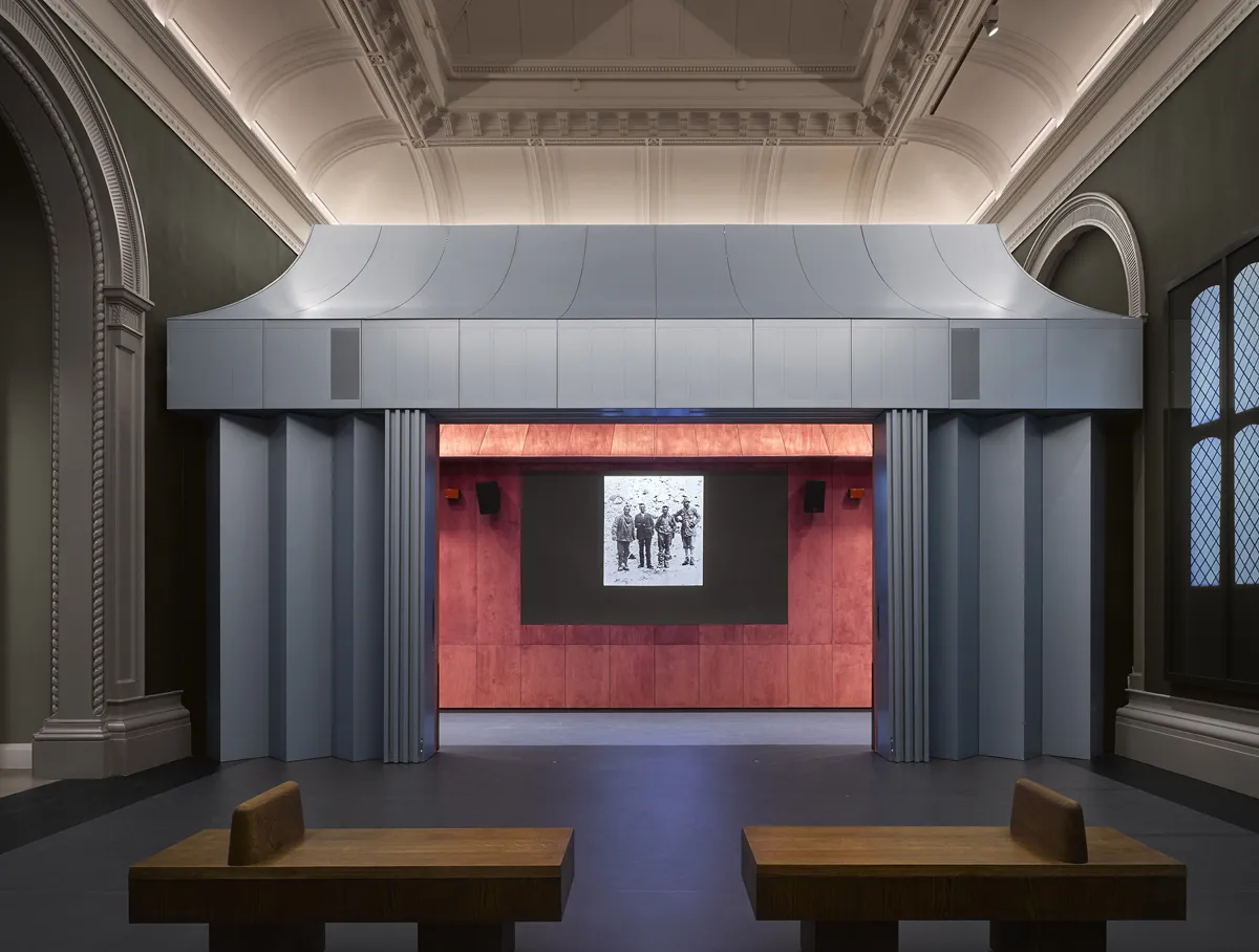 V&A Photography Centre – the Dark Tent, The Modern Media Gallery © Will Pryce