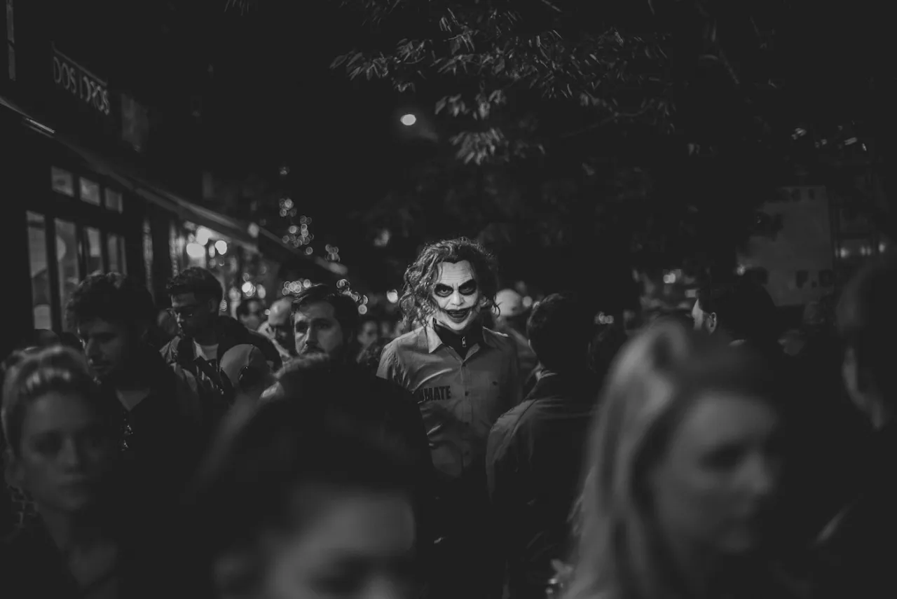 Copyright: © Constantinos Sofikitis, Greece, 1st Place, Open, Street Photography, 2017 Sony World Photography Awards