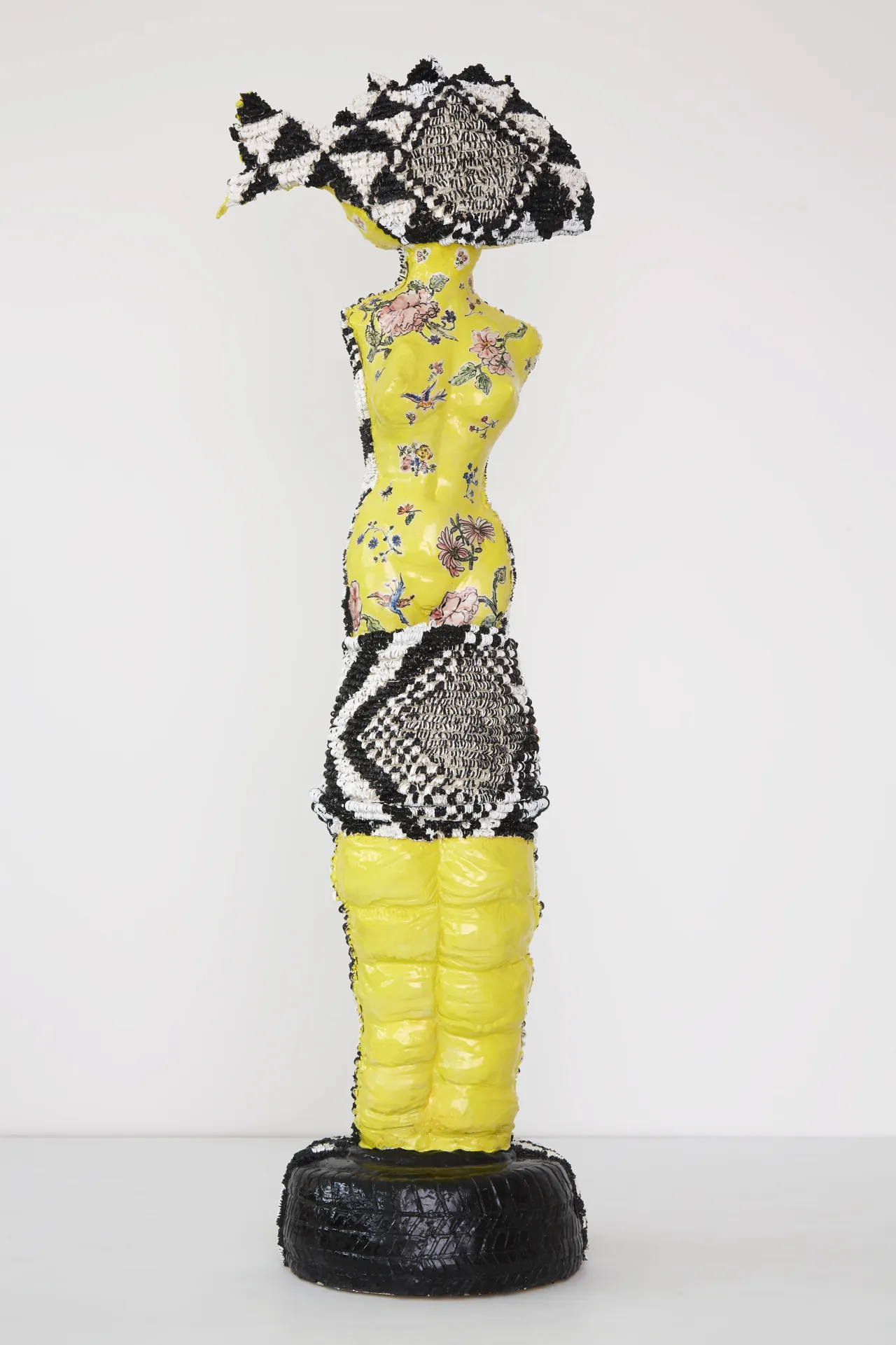 Fish by Francesca DiMattio (2019). Image courtesy the artist and Pippy Houldsworth Gallery. Photograph by Karen Pearson.