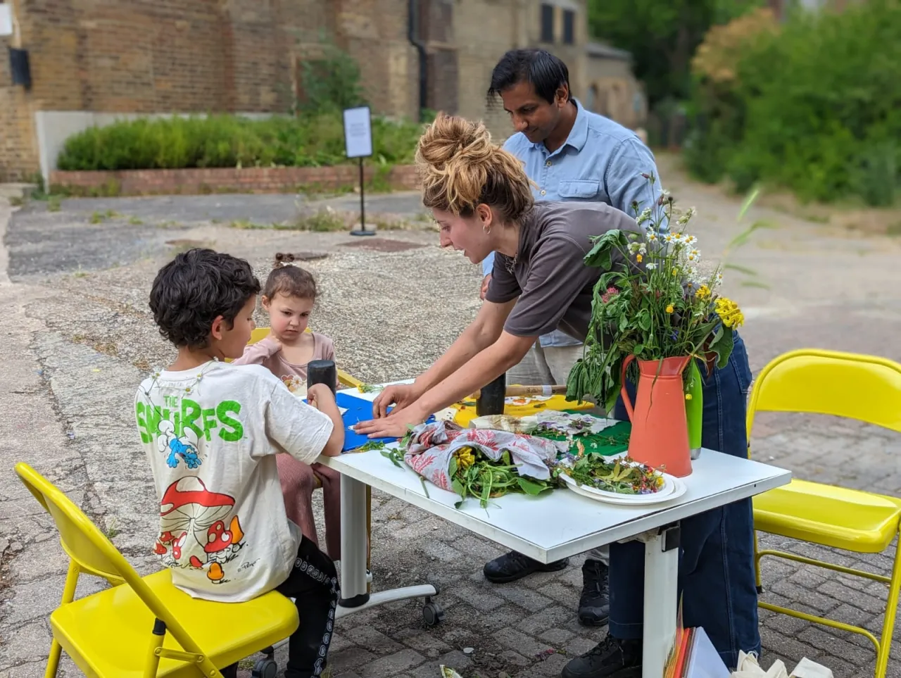 Garden ideas share drop in at New River Head © Valentina Zunino